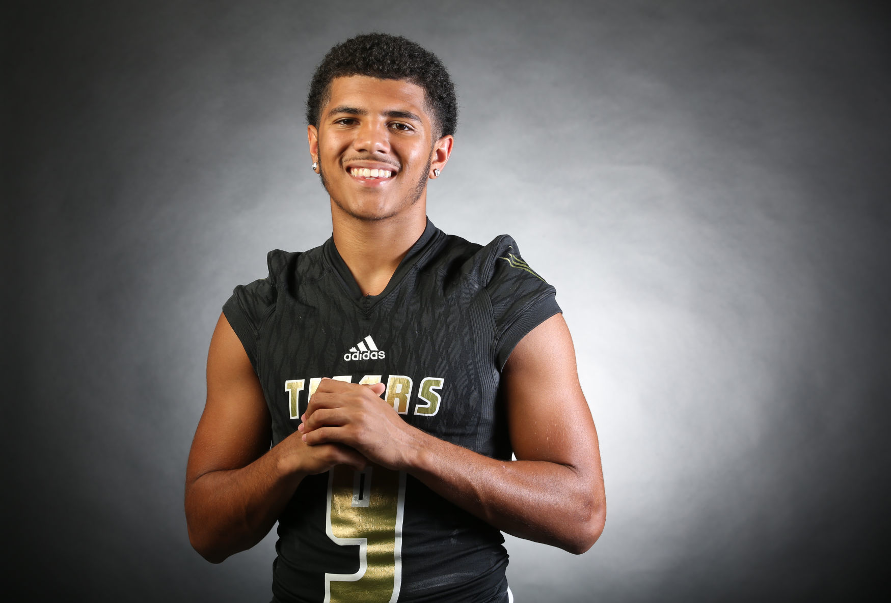 5. Broken Arrow senior defensive back Myles Slusher